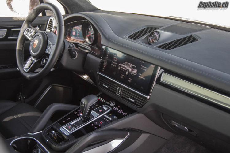 Essai Porsche Cayenne S intérieur tableau de bord