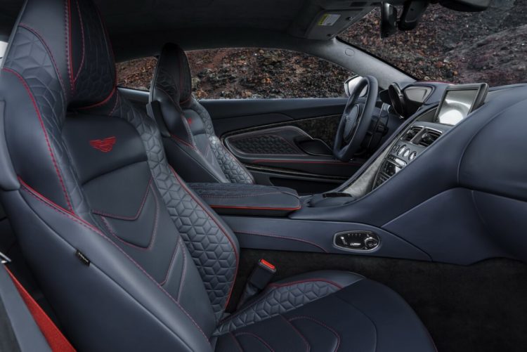 Aston Martin DBS Superleggera intérieur sièges
