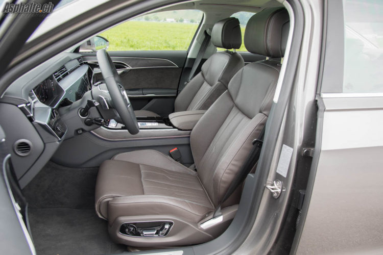 Essai Audi A8 intérieur cuir valcona brun sarde