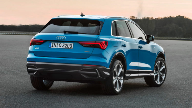 Audi Q3 Turbo Blue