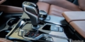 Essai BMW M5 F90 console centrale levier de sélection