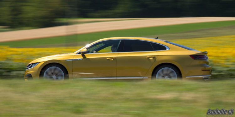 Essai Volkswagen VW Arteon R-Line Jaune Kurkuma Yellow