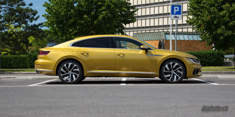 Volkswagen VW Arteon R-Line Jaune Curcuma Gelb