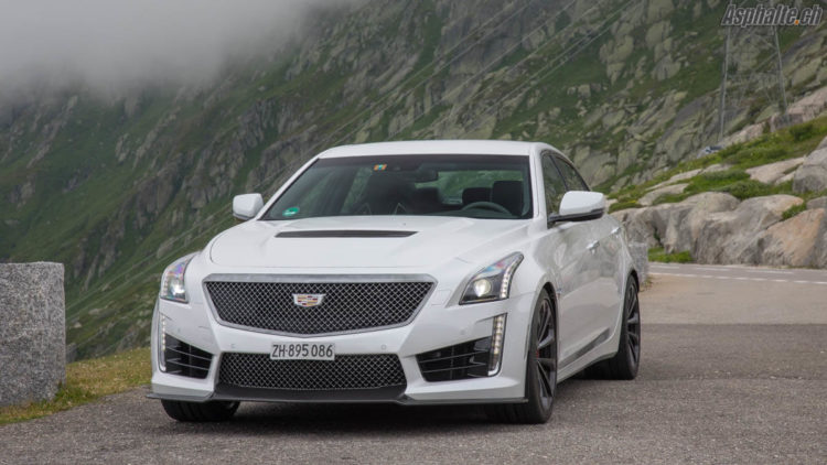 Essai Cadillac CTS-V Crystal White