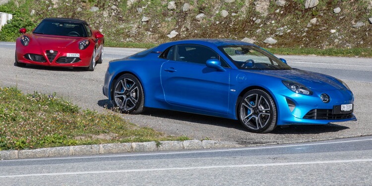 Essai comparatif Alpine A110 Alfa Romeo 4C