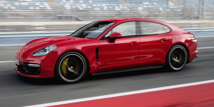 Porsche Panamera GTS