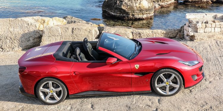 Ferarri Portofino Rosso