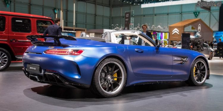 AMG GT-R Roadster Bleu