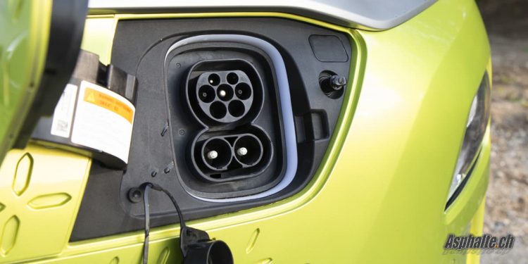 Hyundai Kona Electric Prise de charge