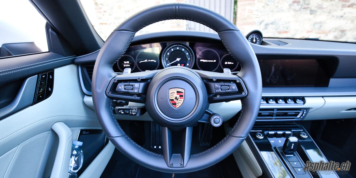 Porsche-911-Carrera-S-Cabriolet-992-37.j