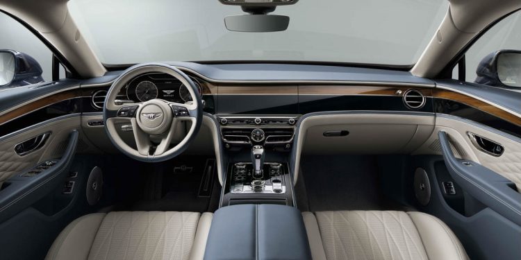 Bentley Flying Spur intérieur tableau de bord