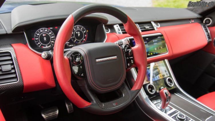 Essai Range Rover Sport SVR intérieur Pimento