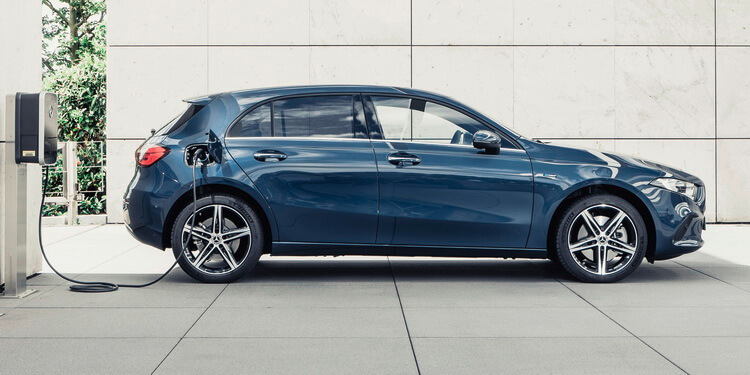 Mercedes A250e & B250e: l'ambition EQ –