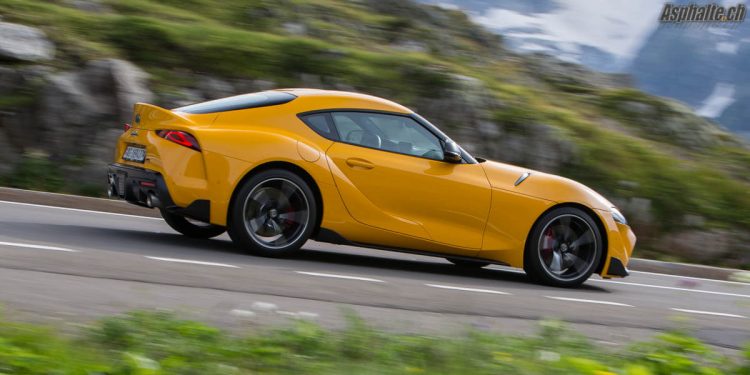 Essai Toyota Supra A90 Lightning Nitro Yellow
