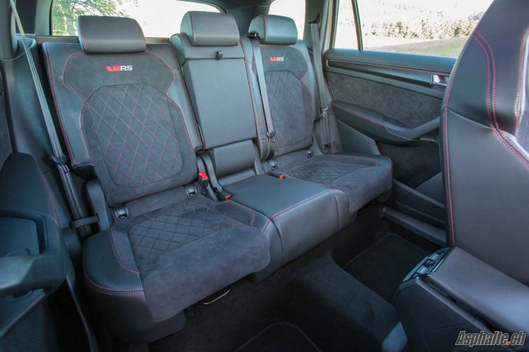 Essai Skoda Kodiaq RS intérieur sièges arrière