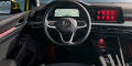 VW Golf 8 intérieur tableau de bord