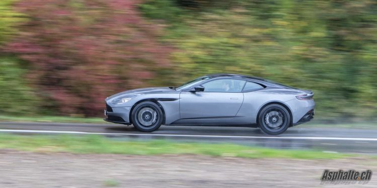 Essai Aston Martin DB11 AMR