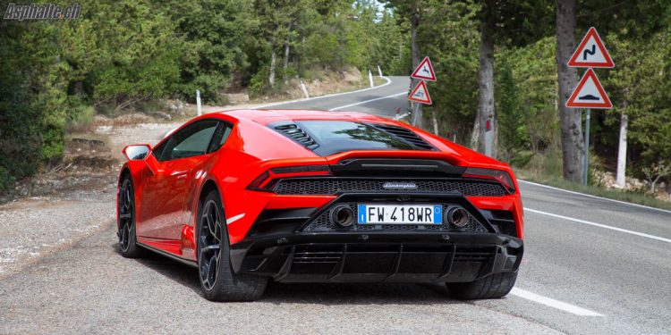 Essai Lamborghini Huracan Evo route sinueuse