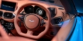 Aston Martin Vantage Roadster volant compteurs