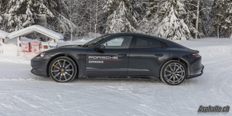 Essai Porsche Taycan Turbo S
